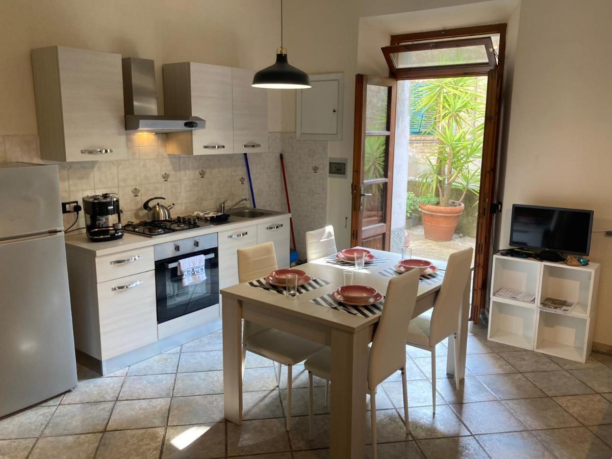 Great Studio Apartment In The Heart Of Chianni Kültér fotó