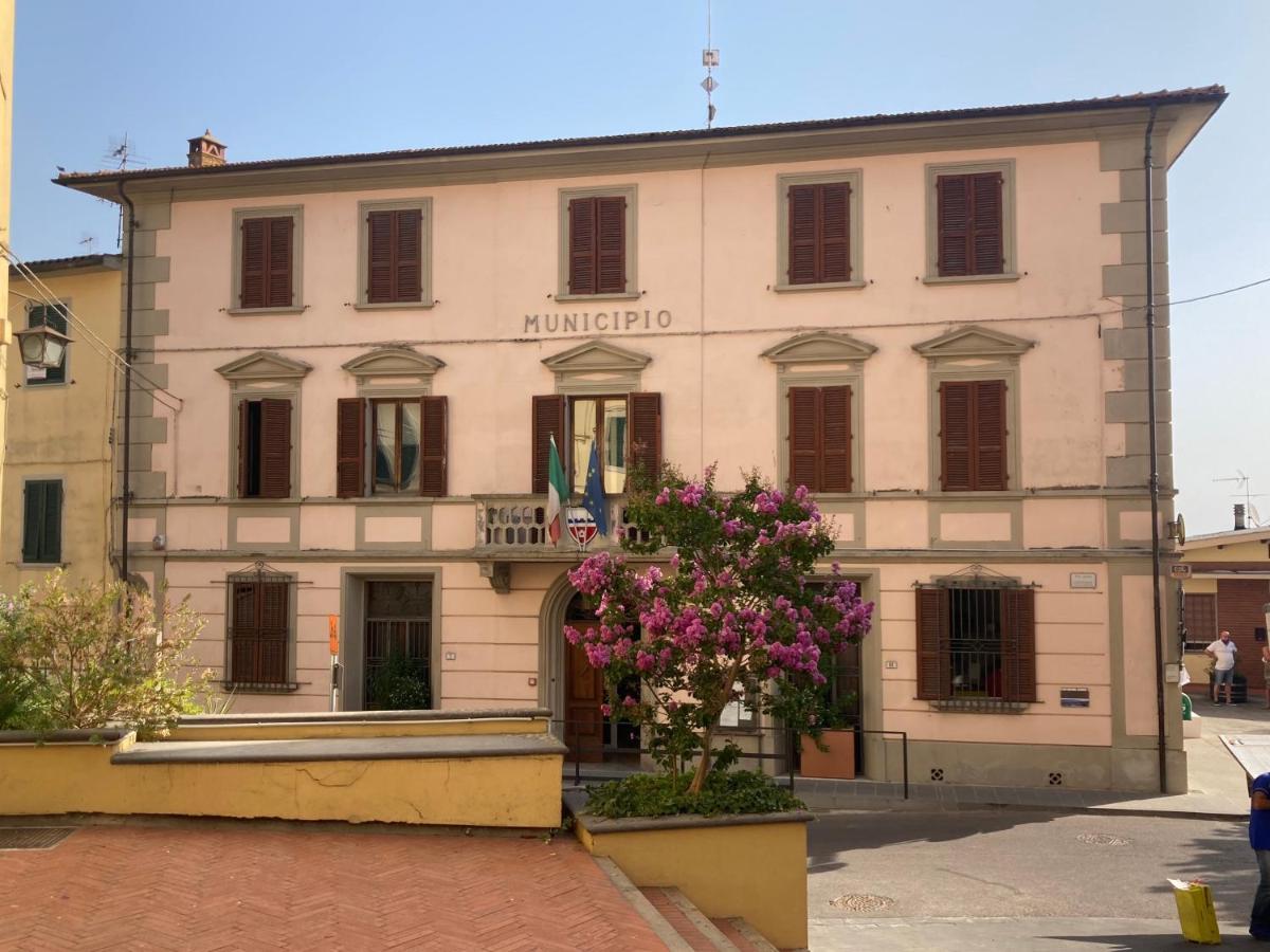 Great Studio Apartment In The Heart Of Chianni Kültér fotó