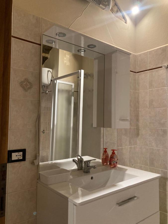 Great Studio Apartment In The Heart Of Chianni Kültér fotó